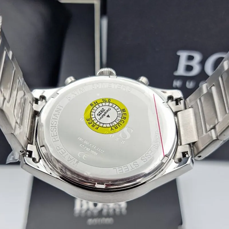 Hugo Boss Pioneer Quartz Green Dial Men's Watch - 1513868